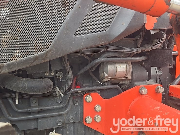 2019-kubota-l3901d-image-32