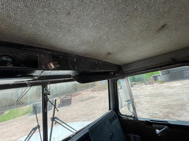 1988-kenworth-t800-image-63