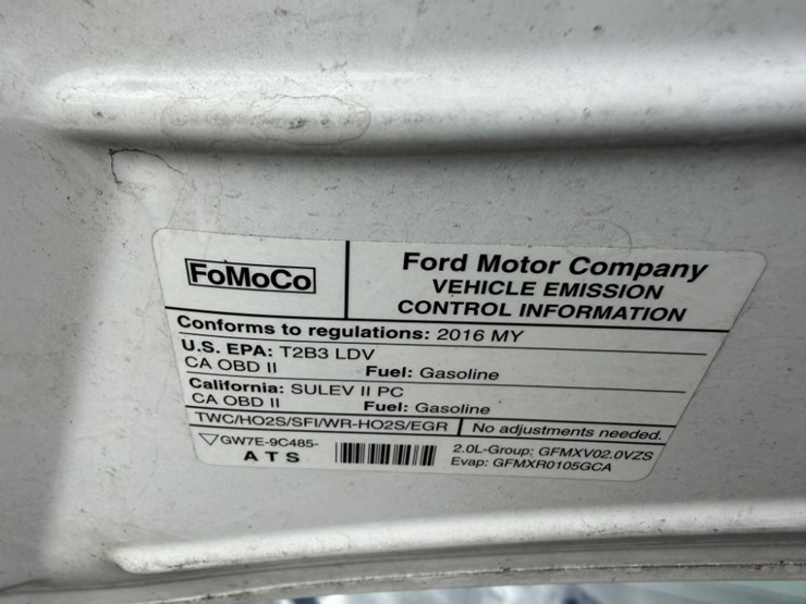 2016-ford-c-max-sel-hybrid-sedan-image-14