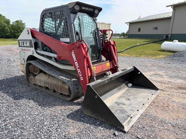 2019-takeuchi-tl6r-image-3