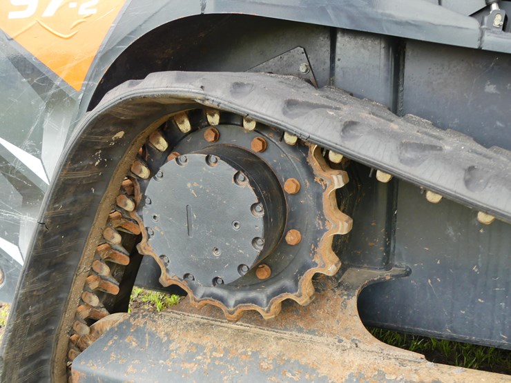 2024-kubota-svl97-2-image-5
