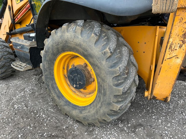 jcb-3cx14-image-19