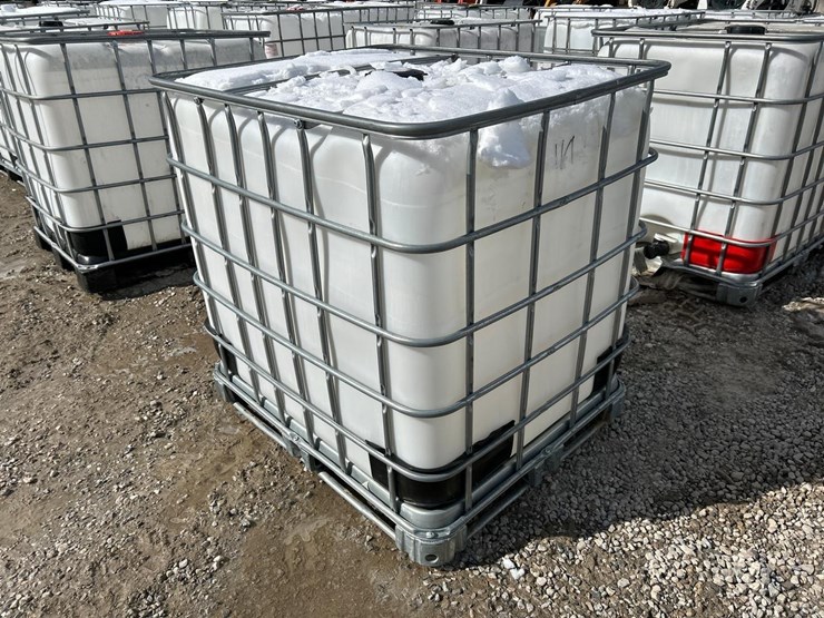 water-tank-tote-image-3