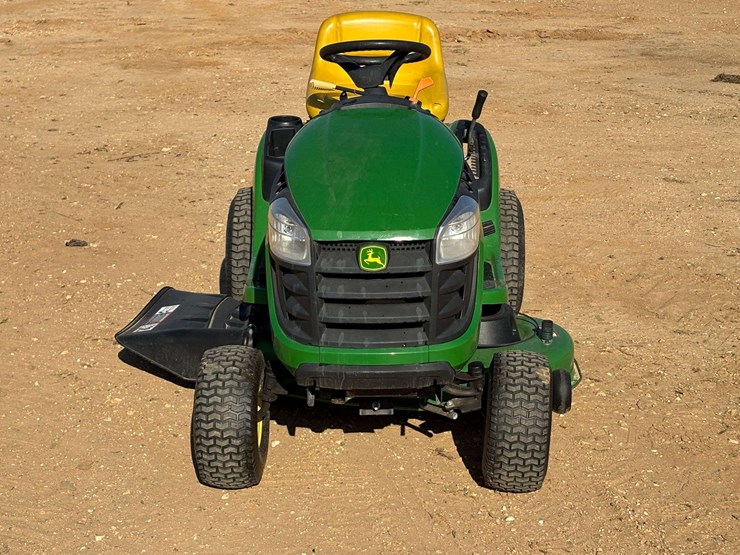 2016-john-deere-d110-image-5