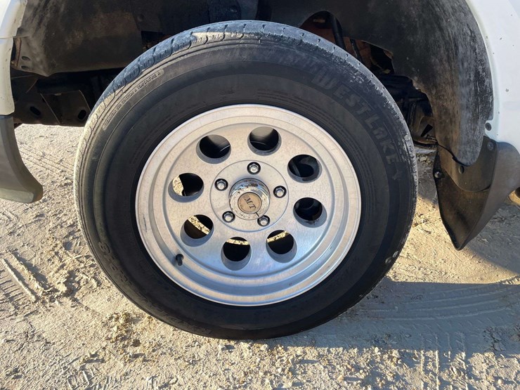 2001-ford-f150-image-16