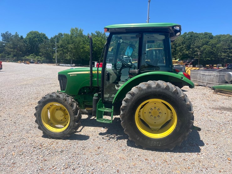 john-deere-5055e-image-8