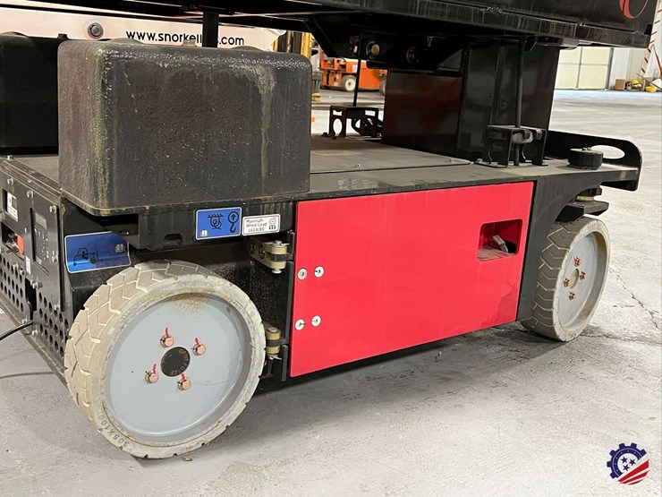 2022-reeslift-hml-20sp-scissor-lift-image-5
