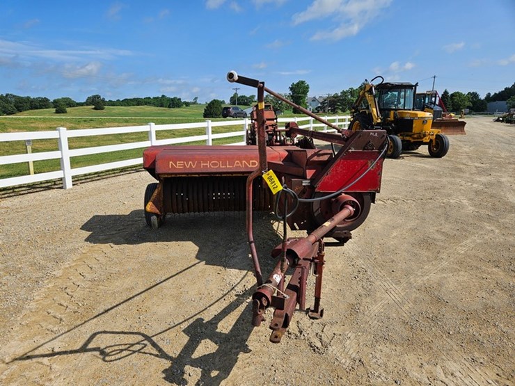 new-holland-273-image-8