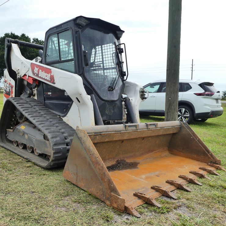 2022 BOBCAT T76