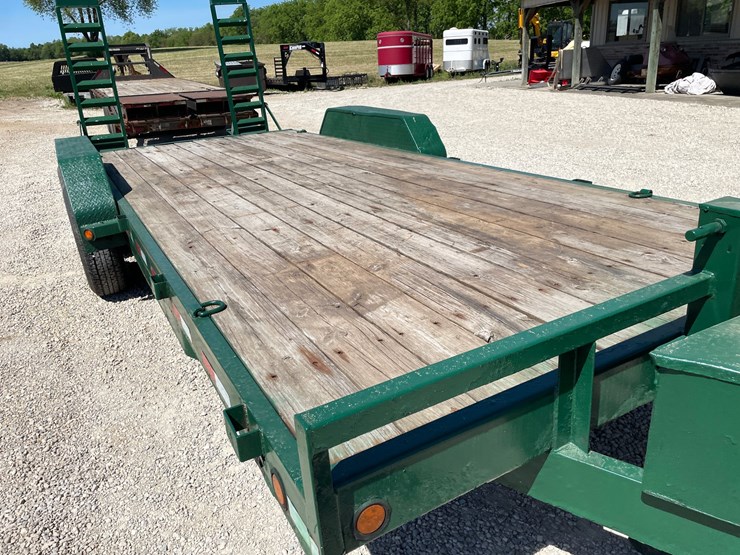 #452-•-2018-load-trail-20'-tandem-axle-trailer-20'-flatbed-trailer-(has-mn-title)-(helenville,wi)-image-17