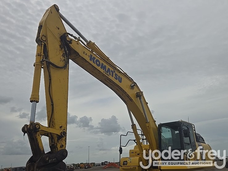 2022-komatsu-pc360-lc-11-image-25