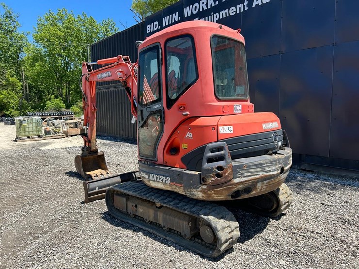 kubota-kx121-3st-image-2