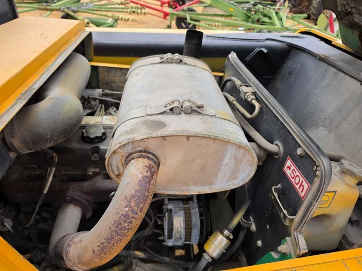 jcb-520-image-14