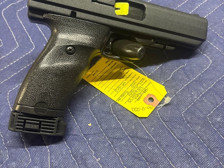 #38-•-hi-point-jhp-45-auto-image-3