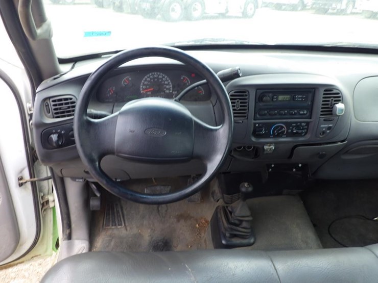 2000-ford-f150-image-8
