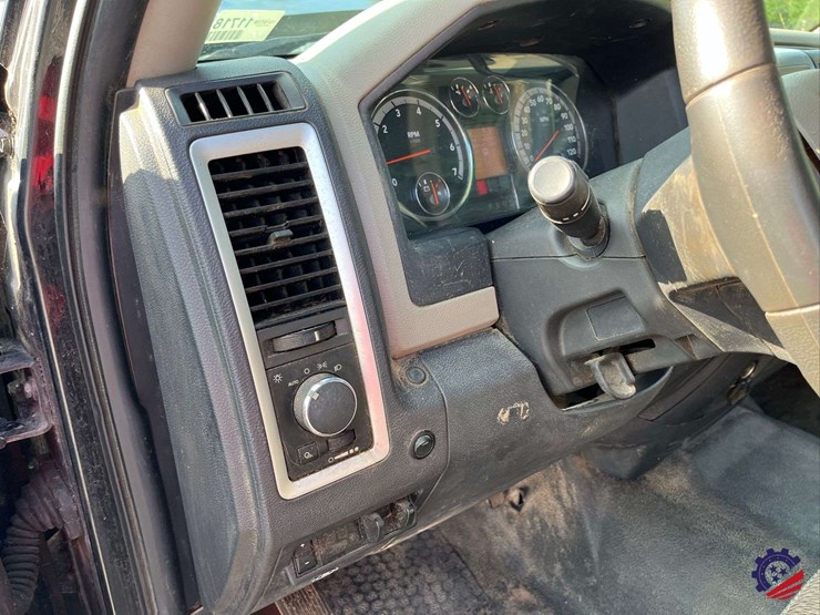 2011-dodge-ram-2500-image-74