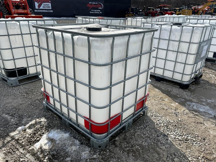 water-tank-tote-image-3