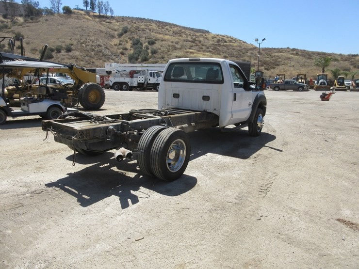 2015-ford-f550-xl-sd-image-3