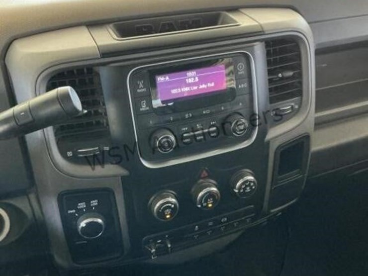 2014-dodge-2500-image-19