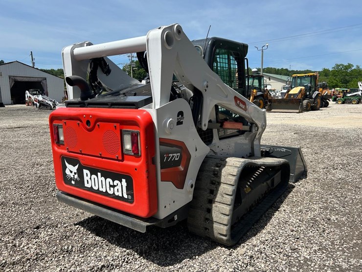 2024-bobcat-t770-image-4