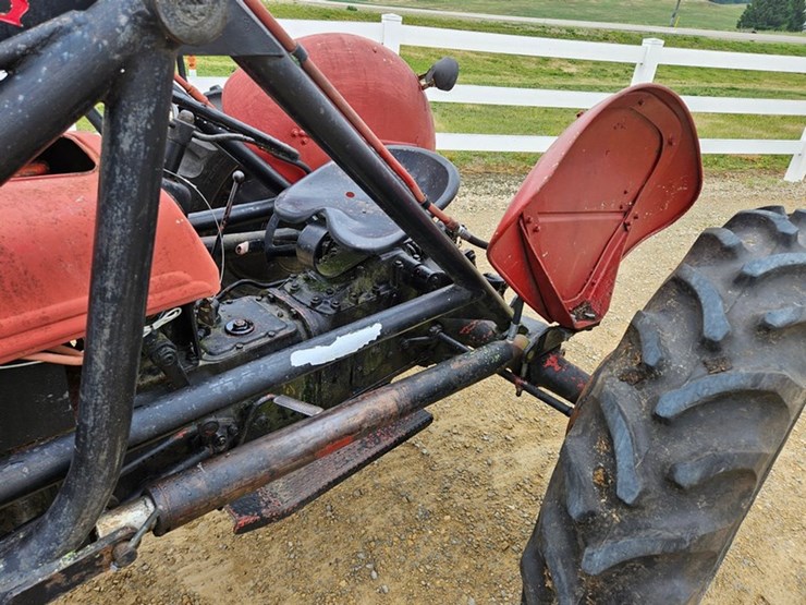 ford-8n-image-14