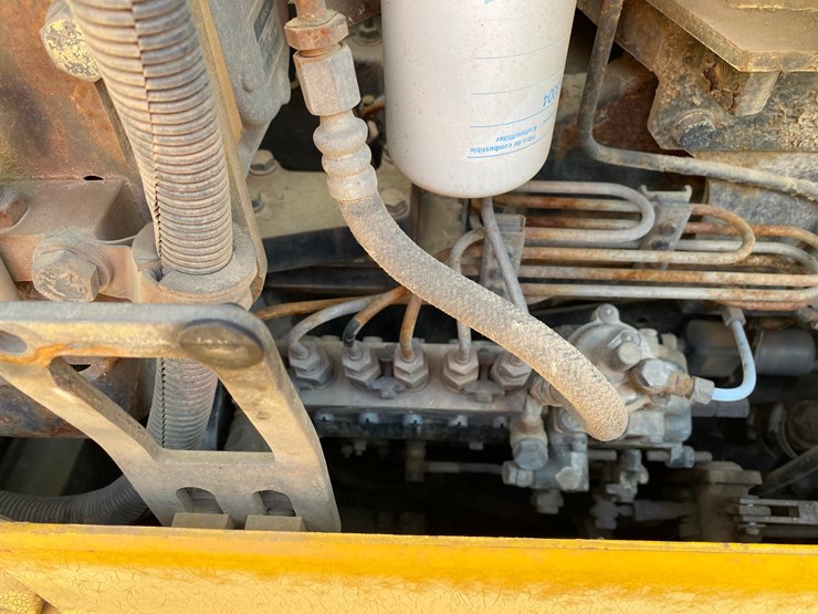 2006-komatsu-d61px-image-53