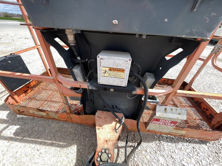 jlg-460sj-image-31