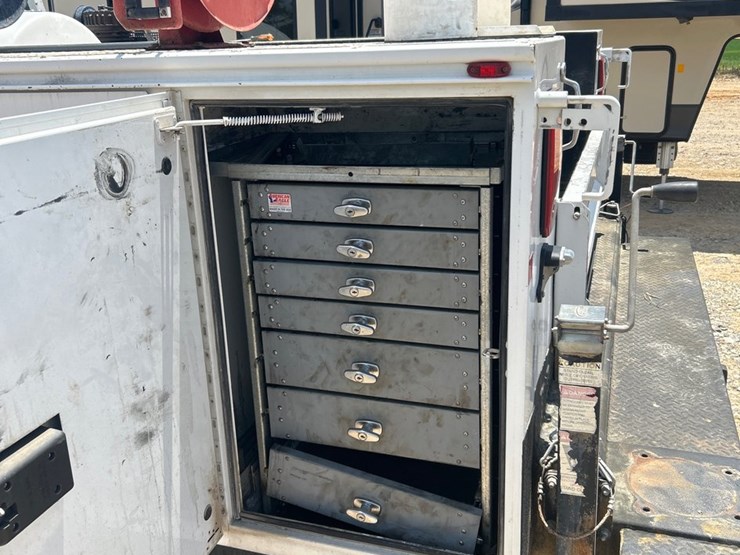 2019-ford-f350-image-14
