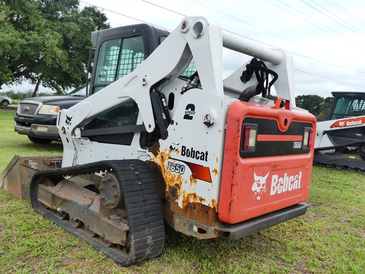 2016-bobcat-t650-image-10