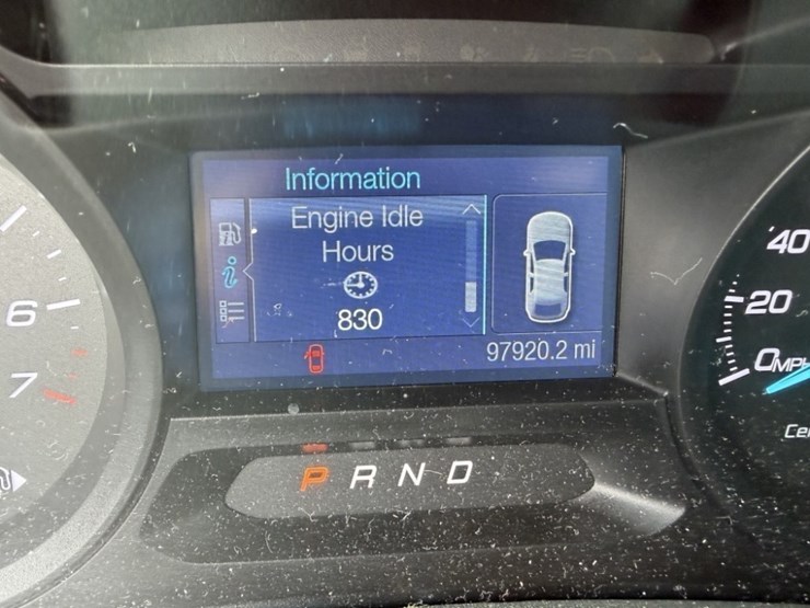 2015-ford-explorer-image-30