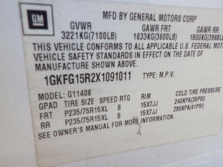 1999-gmc-1500-image-16