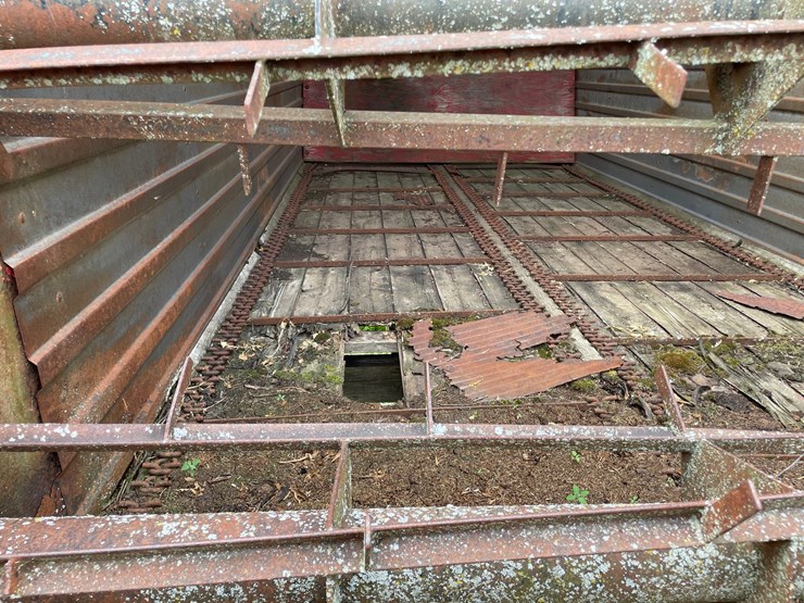 #220-•-h+s-super-7+4-chopper-box-(ringle,-wi)-image-15
