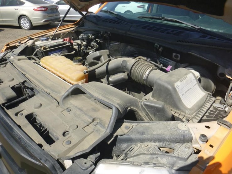 2016-ford-f150-image-8