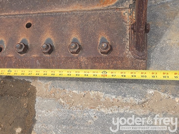 2021-case-521g-image-18