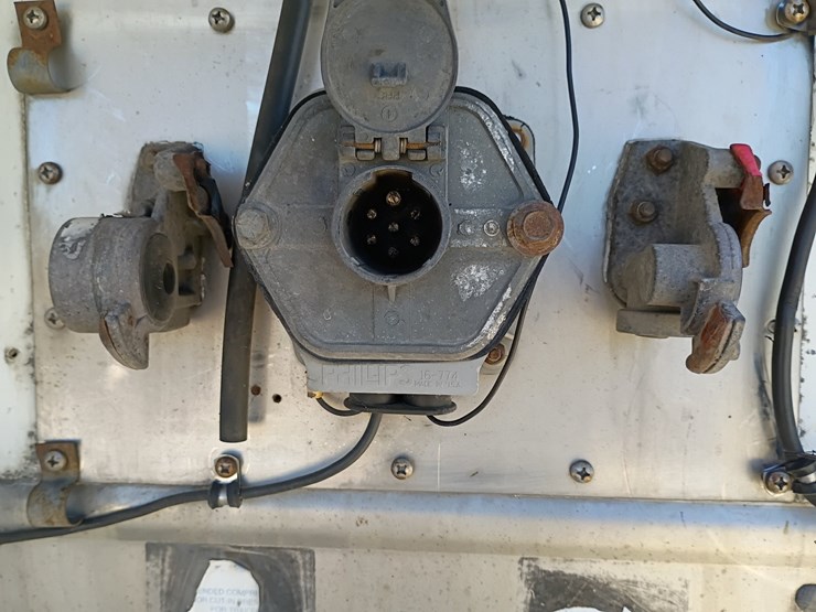 2013-hyundai-reefer-image-11