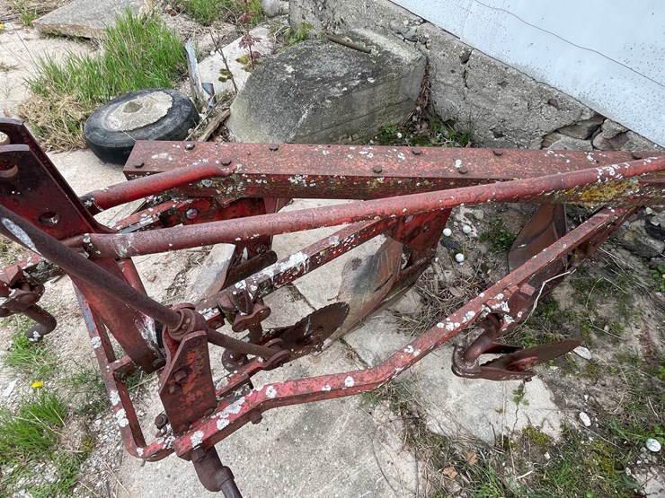 massey-ferguson-3-image-8