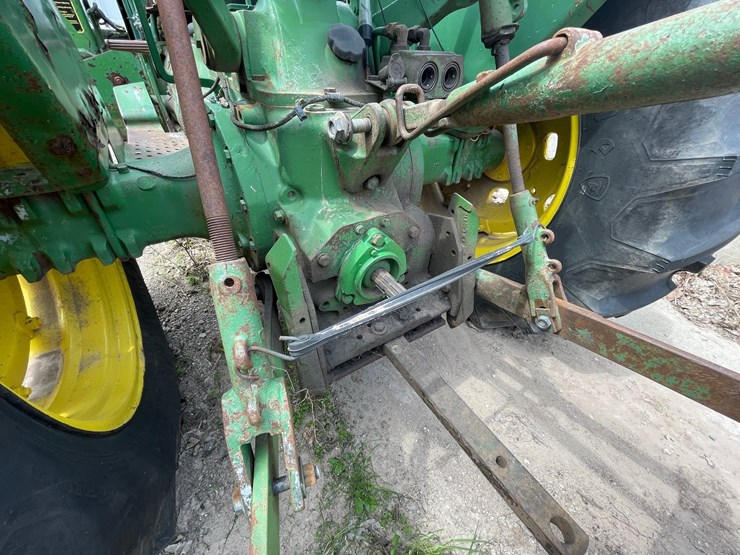 2020-john-deere-2020-image-23
