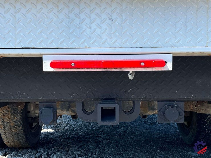 2011-ford-f450-image-28