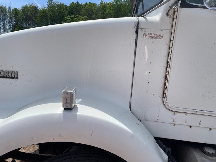 1988-kenworth-t800-image-11