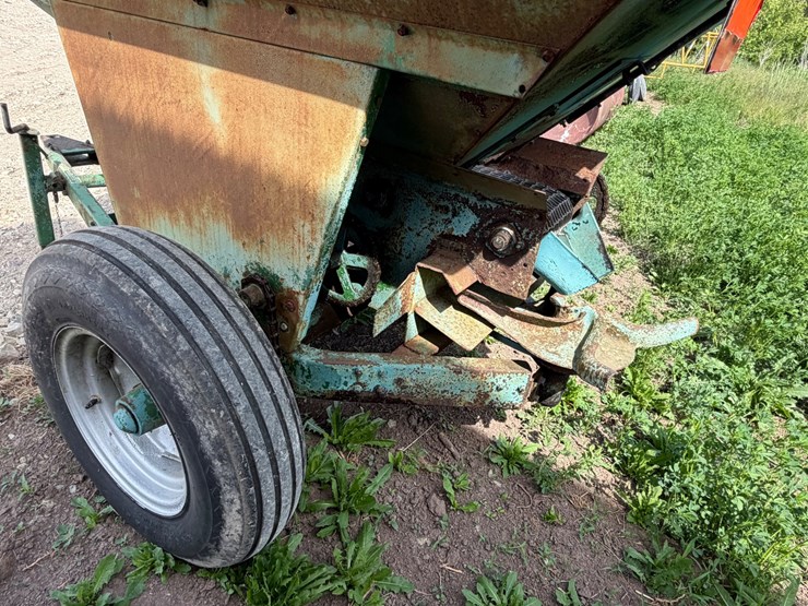john-deere-301-image-5