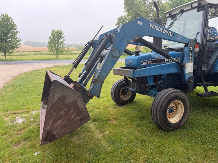 new-holland-5030-image-23