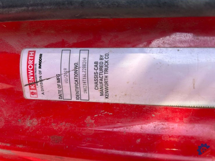 2020-kenworth-t880-image-98