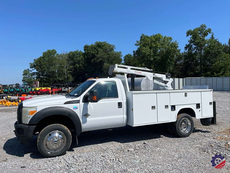 2011-ford-f450-image-1