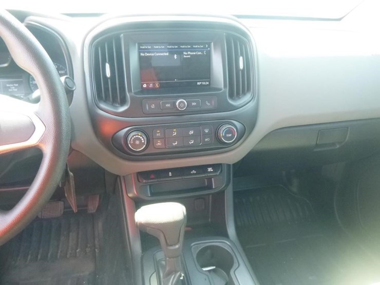 2019-chevrolet-colorado-image-12