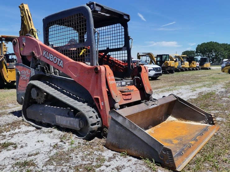 2019-kubota-svl75-2-image-2
