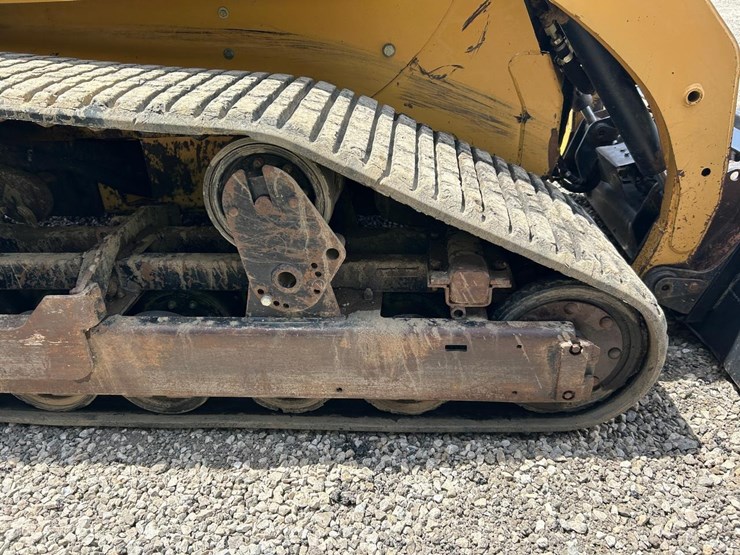 caterpillar-277-image-15