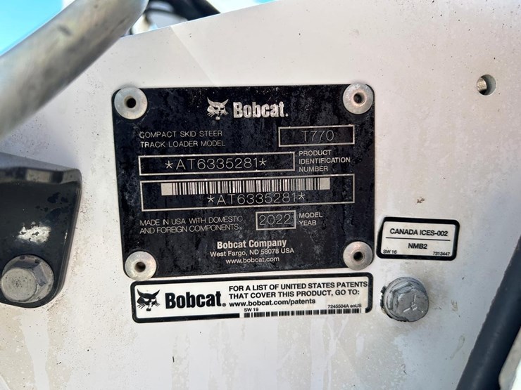 2022-bobcat-t770-image-15