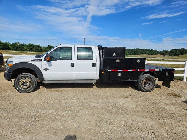 2012-ford-f550-image-2