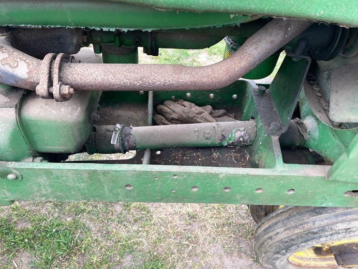 john-deere-b-image-20