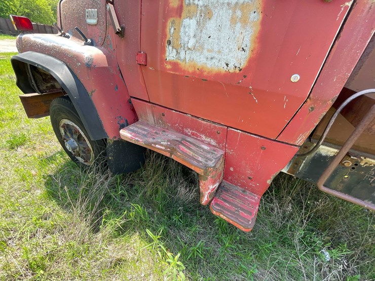 ford-l9000-image-14